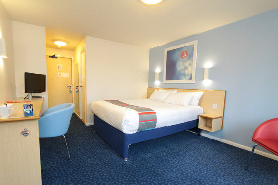 Travelodge Birmingham Dudley Номер фото